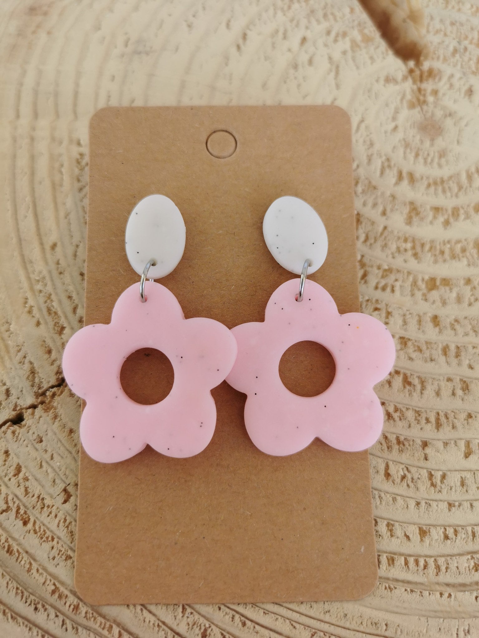 Süße Und Zarte Polymer Clay Blumen Ohrringe Von Freshlybakedclay, Frühling Ohrringe, Statement Handgemacht, Leicht, Pastell Rosa Süße Und Zarte Polymer Clay Blumen Ohrringe Von Freshlybakedclay, Frühling Ohrringe, Statement Handgemacht, Leicht, Pastell Rosa von FreshlybakedclayShop