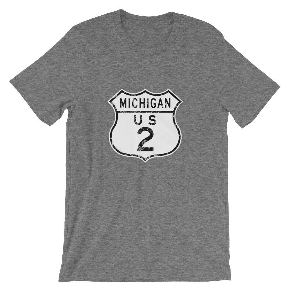 Highway Us 2 T-Shirt | Michigan Travel Geschenke Für Ihn Sie Crew Neck Kurze Hülse Souvenir Jahrgang Retro Highway Us 2 T-Shirt | Michigan Travel Geschenke Für Ihn Sie Crew Neck Kurze Hülse Souvenir Jahrgang Retro von FreshwaterAndForest