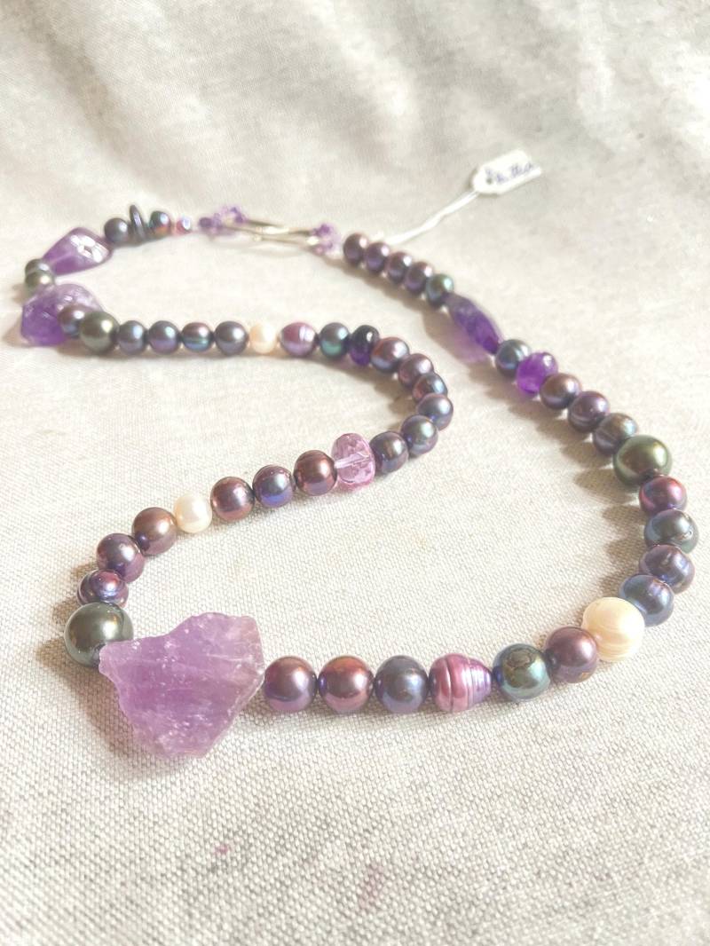 Prachtvolle Amethyst /Perlen Kette Prachtvolle Amethyst /Perlen Kette von FreudenhausvonSu