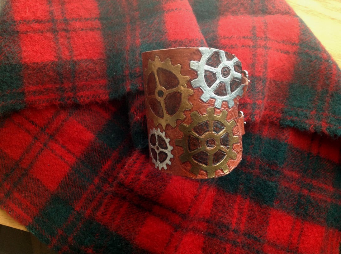 steampunk Leder Manschette Armband, Arm Armschiene, Braunes Leder, Christlichen Dienst steampunk Leder Manschette Armband, Arm Armschiene, Braunes Leder, Christlichen Dienst von FriarFreds