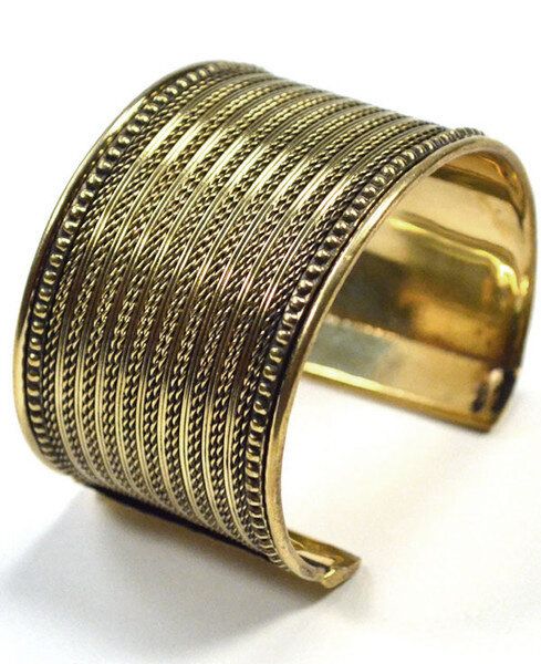 Frida Feeling Armreif Fine Weave, goldfarben von Frida Feeling