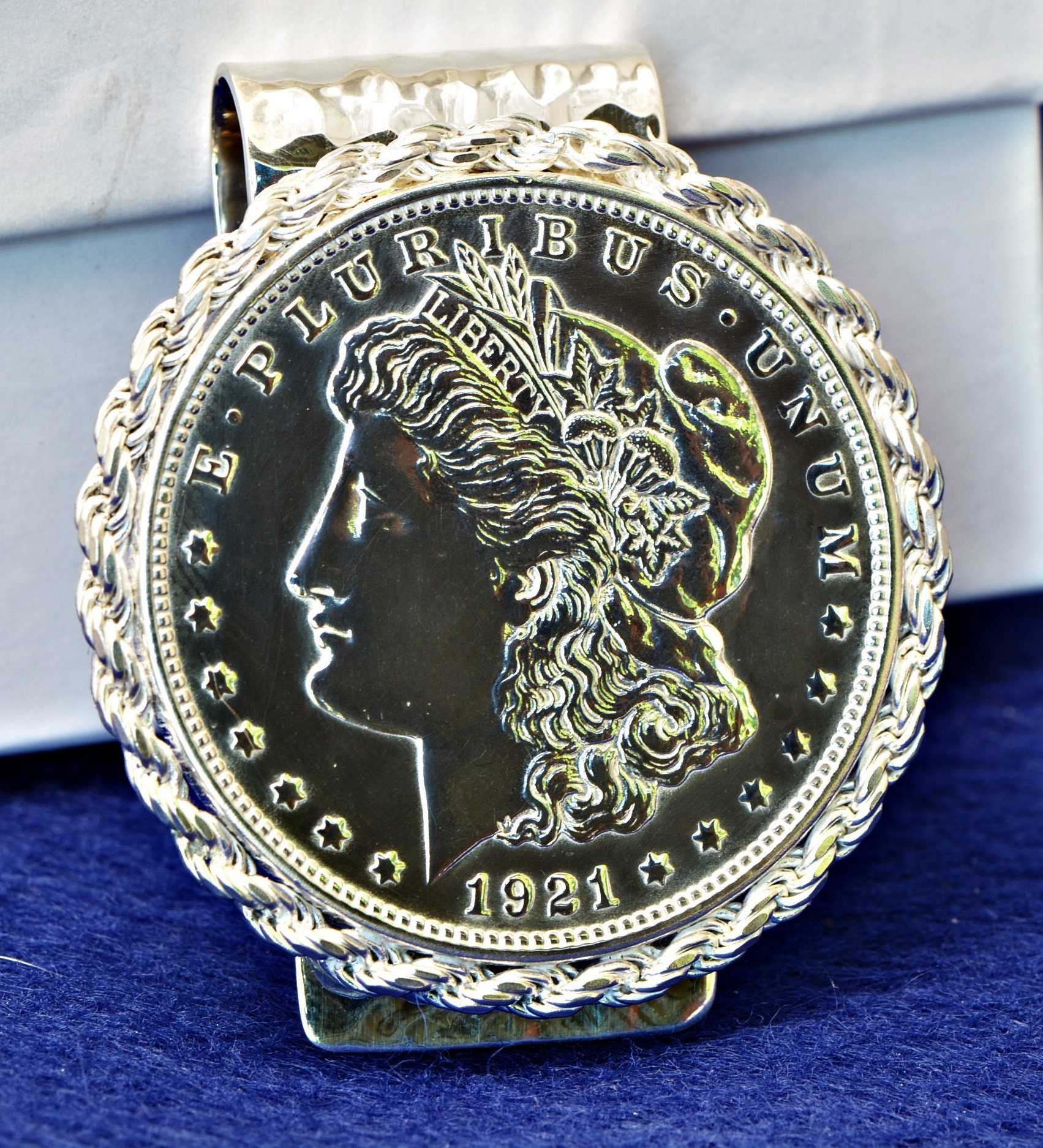 Morgan Silber Dollar Klappbar, Gehämmert Seil Lünette Münze Sterling Geldscheinklammer von FridaysJewelry