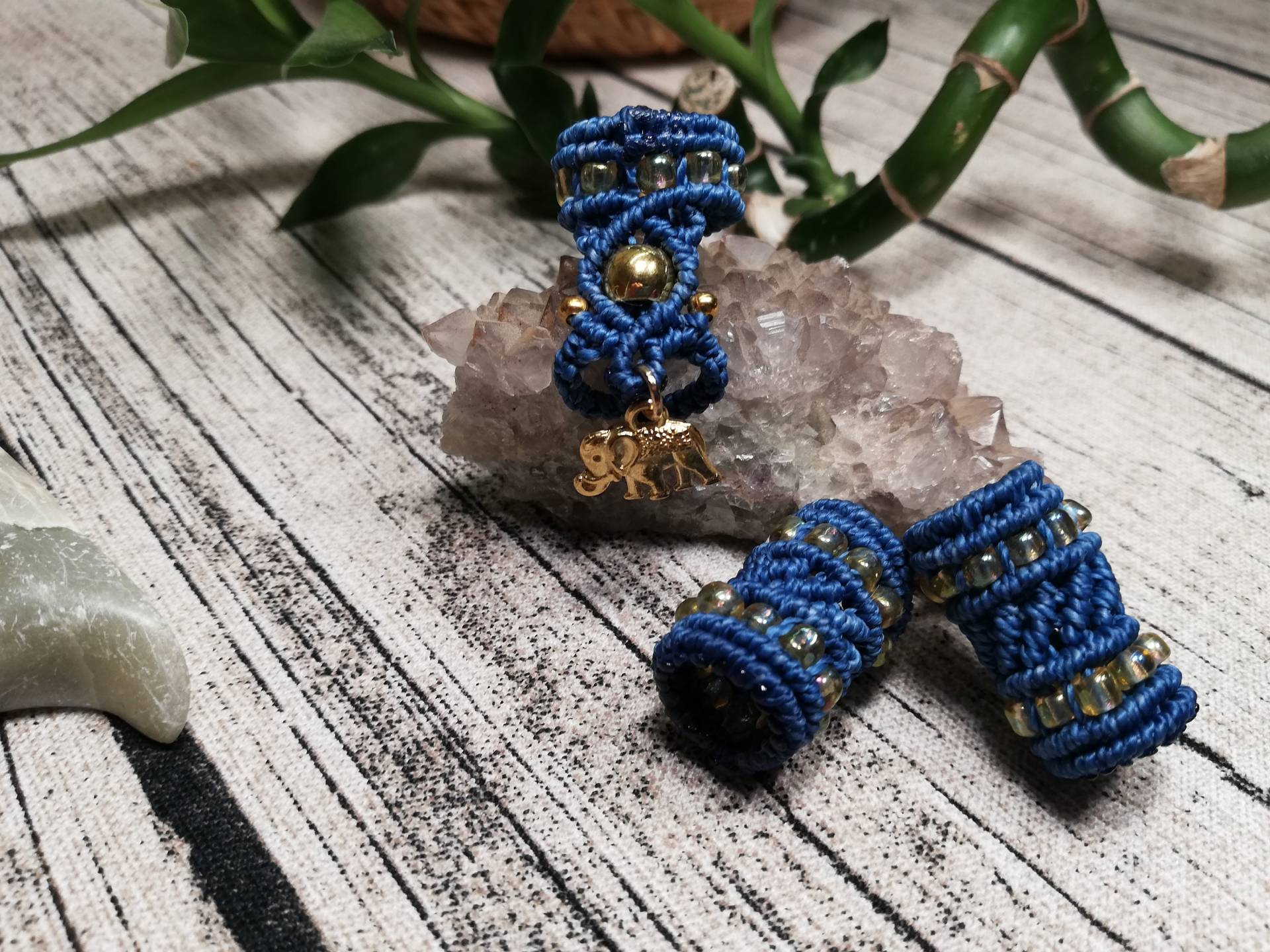Makramee Dreadperlen Dreadschmuck Einzelstück Elefant 3Er-Set 10 + 11 Mm Jeans Blau Gold Makramee Dreadperlen Dreadschmuck Einzelstück Elefant 3Er-Set 10 + 11 Mm Jeans Blau Gold von FriedaFriemel
