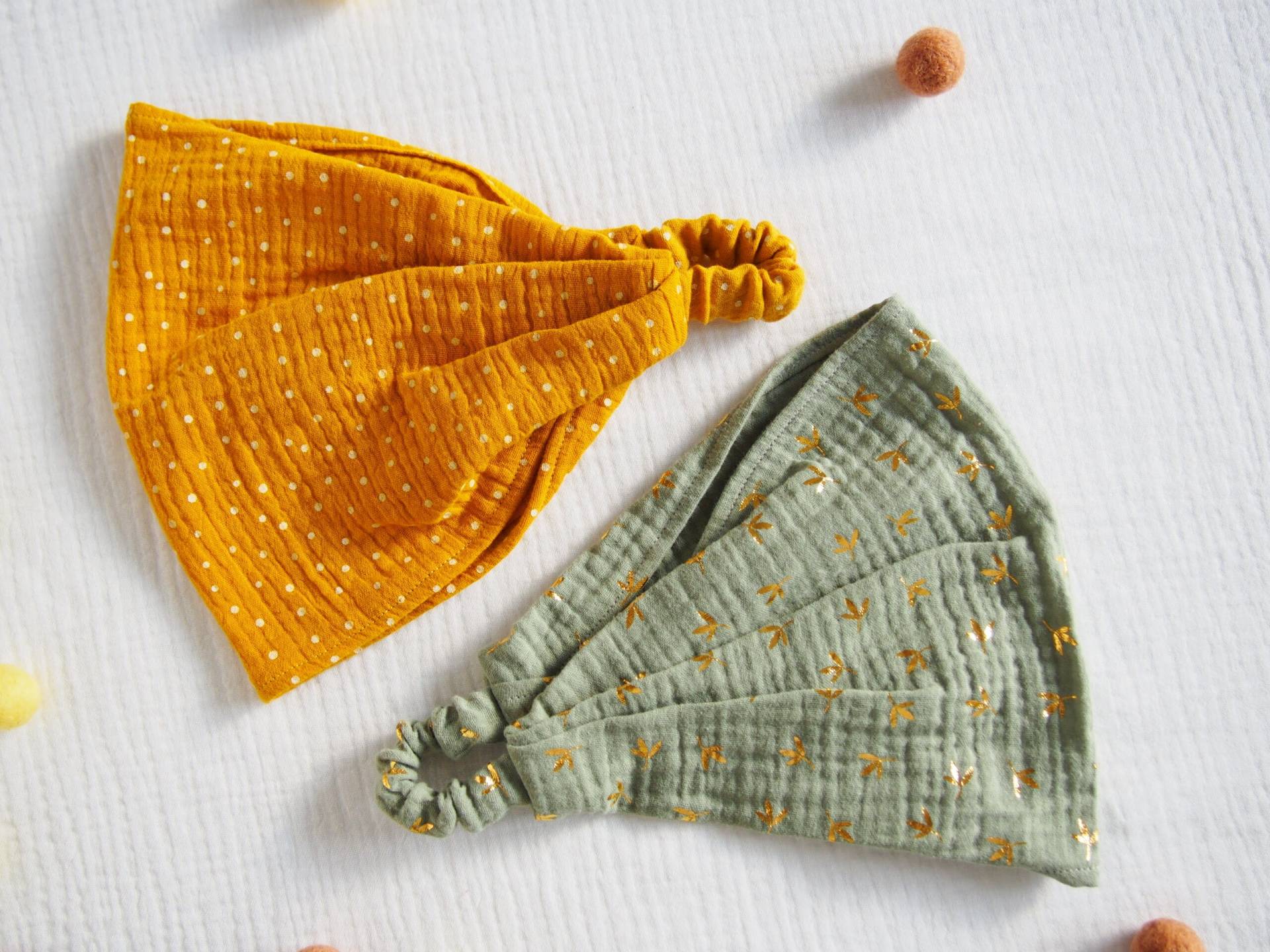 2Er Set Sommer Kopftuch Für Mädchen. Musselin Kopftuch. Kinder Strand Hut. Taufe Kopfbedeckung. Chemo Kopfschmuck. Dotty, Goldene Blätter 2Er Set Sommer Kopftuch Für Mädchen. Musselin Kopftuch. Kinder Strand Hut. Taufe Kopfbedeckung. Chemo Kopfschmuck. Dotty, Goldene Blätter von FriendlyBaby
