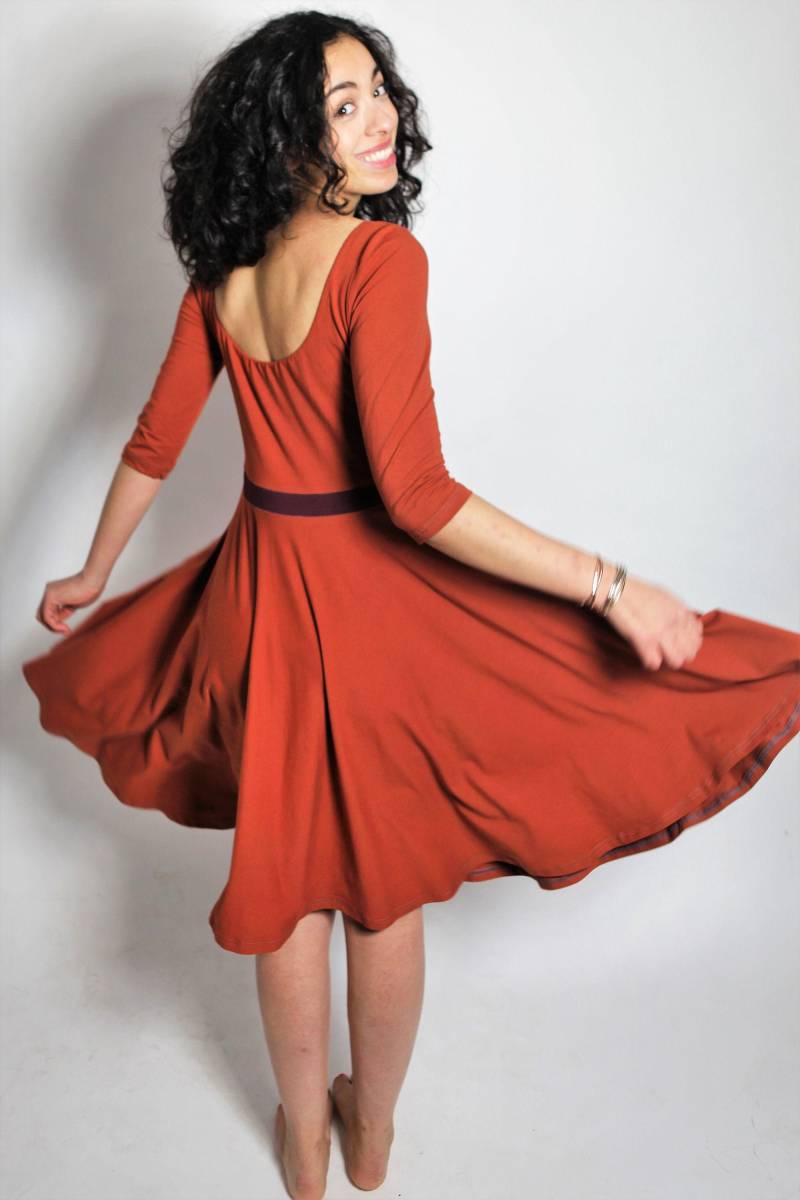 Bio Jerseykleid Vrida Rost/ Aubergine von FrijaOminaStore