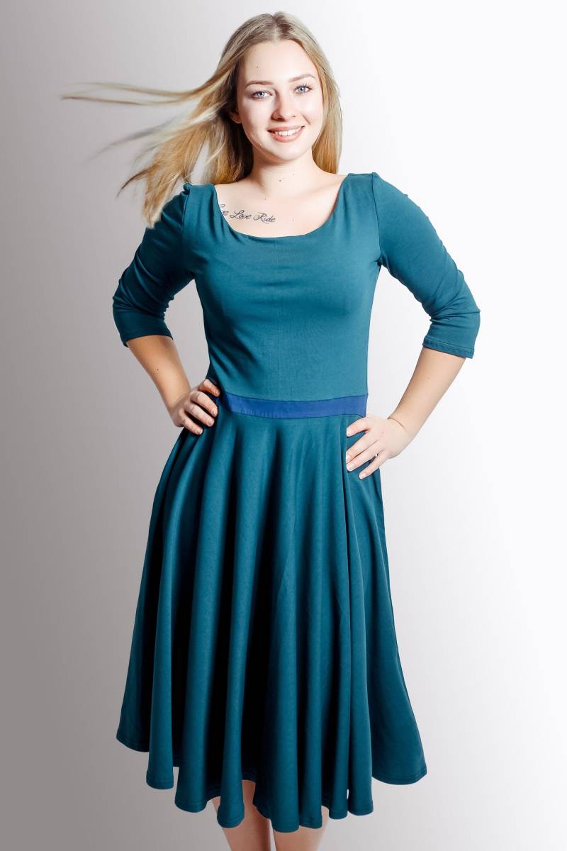 Bio Jerseykleid Vrida Smaragd/Blau von FrijaOminaStore