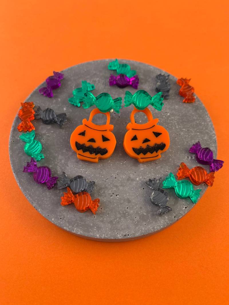 Halloween-Ohrringe, Kürbis Ohrringe, Süßigkeiten Süße Gespiegeltohrt Ohrring, Ohr Jacken, Halloween-Ohr-Jacken von FrillyIndustries
