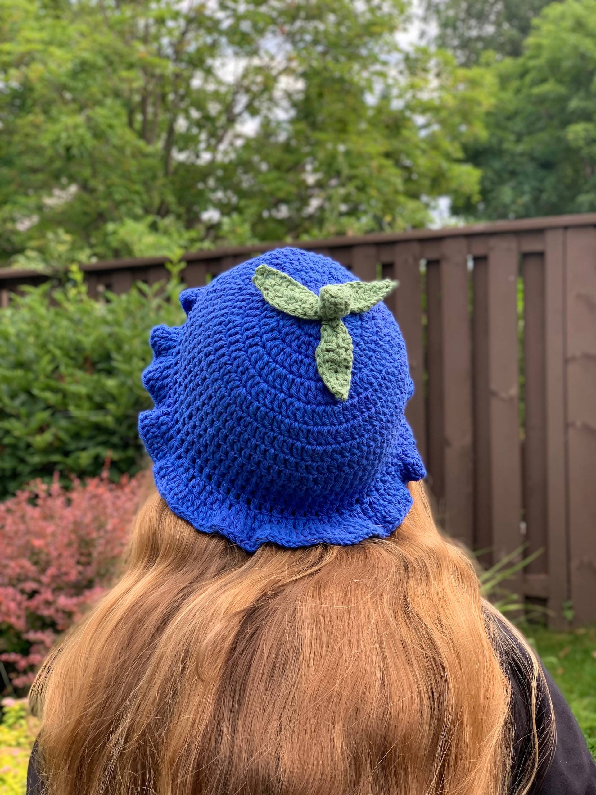 Blaubeere Crochet Bucket Hat, Gehäkelter Obst Hut, Eimer Sommerhut, Baumwollgarn Hut Blaubeere Crochet Bucket Hat, Gehäkelter Obst Hut, Eimer Sommerhut, Baumwollgarn Hut von FrogsMakingToast