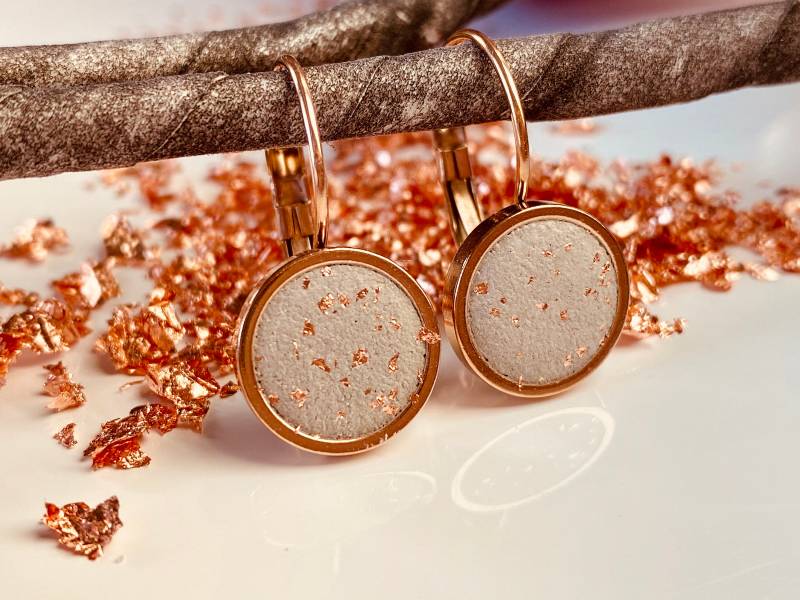 Ohrringe Roségold Edelstahl Aus Beton Mit Blattgold, Valentinstag Geschenk, Betonschmuck von FroileinJolanda
