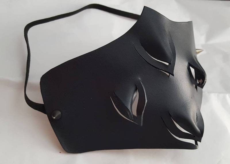 Echtes Leder Motorrad Maske Einzigartiges Design von FrolicandFolly