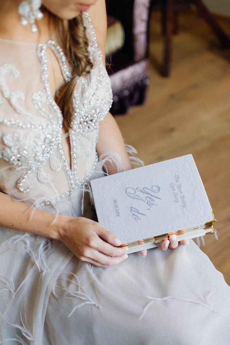 Personalisierte Hochzeit Buch Tasche Clutch Aufbewahrungsbox Mit Ihrem Monogramm/Hochzeitscres Save The Date Initialen Personalisierte Hochzeit Buch Tasche Clutch Aufbewahrungsbox Mit Ihrem Monogramm/Hochzeitscres Save The Date Initialen von Frolioli