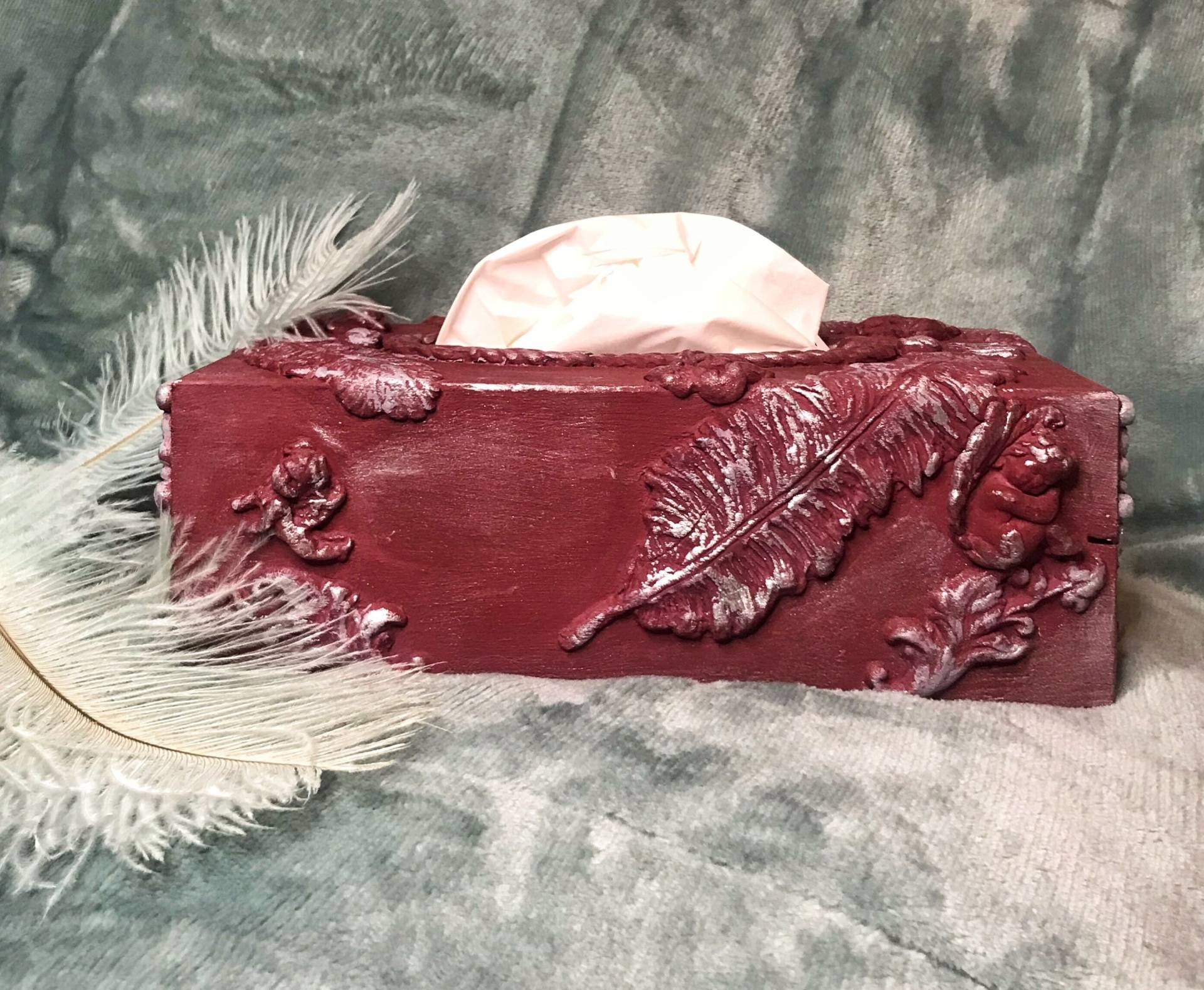 Besondere Box Für Taschen-Oder Kosmetiktücher Aus Holz Badezimmer/Küche/ Schlafzimmer/Wohnzimmer. Handbemalt „Federleicht" von FrolleinFein