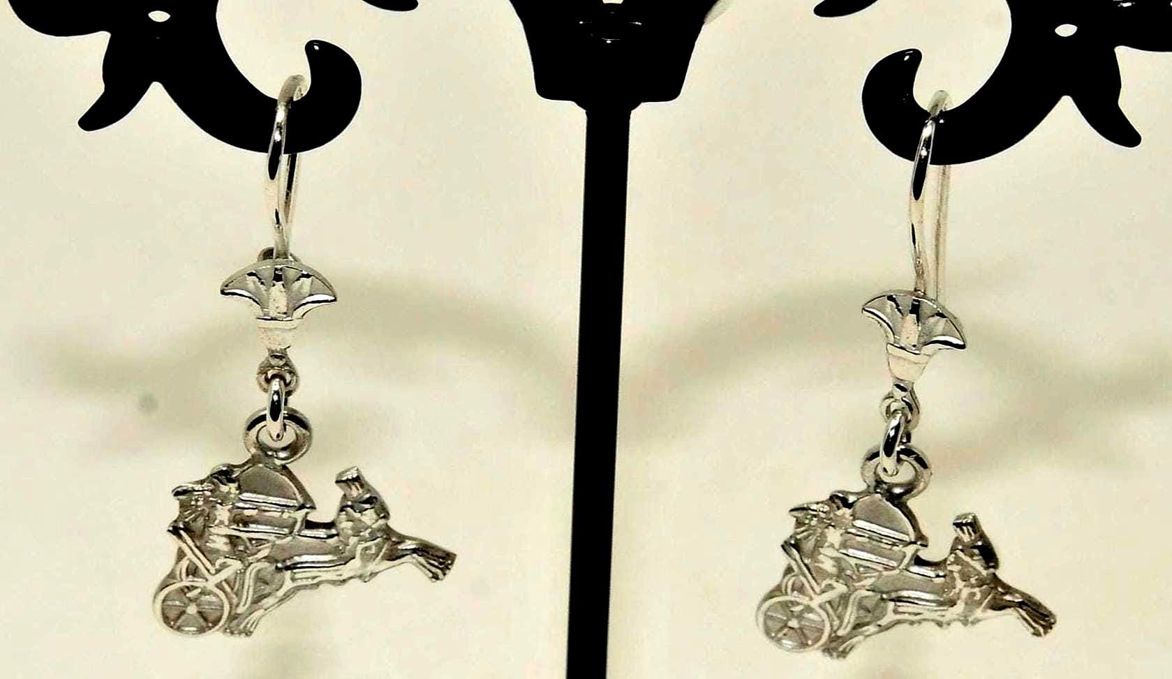 König Ahmus Streitwagen Ohrringe Handgefertigter 925 Sterling Silber Schmuck Aus Ägypten, Hergestellt in Unserer Alten Werkstatt Khan El Khalili von FromEgyptwithLove11