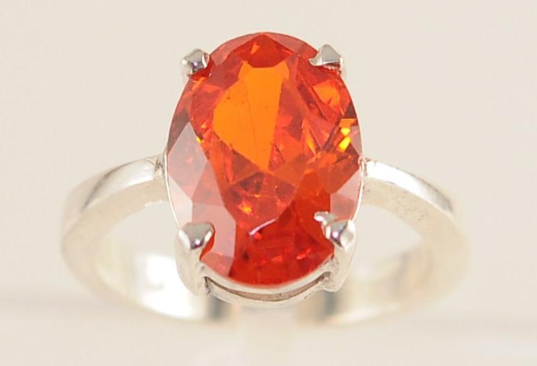 Ovaler Oranger Saphir | Oder Peridot Förmiger Edelstein in .925 Stamped Sterling Silber Ring. Eleganter Ring Aus Unserer Werkstatt Im Alten Kairo Ovaler Oranger Saphir | Oder Peridot Förmiger Edelstein in .925 Stamped Sterling Silber Ring. Eleganter Ring Aus Unserer Werkstatt Im Alten Kairo von FromEgyptwithLove11