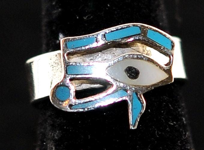 Unglaubliche 2 Farben Erstaunlicher Auge Des Horus Ring Aus Sterling Silber, Türkis & Perlmuttstein Durch Sorgfalt in Unserer Alten Werkstatt Kairo Unglaubliche 2 Farben Erstaunlicher Auge Des Horus Ring Aus Sterling Silber, Türkis & Perlmuttstein Durch Sorgfalt in Unserer Alten Werkstatt Kairo von FromEgyptwithLove11