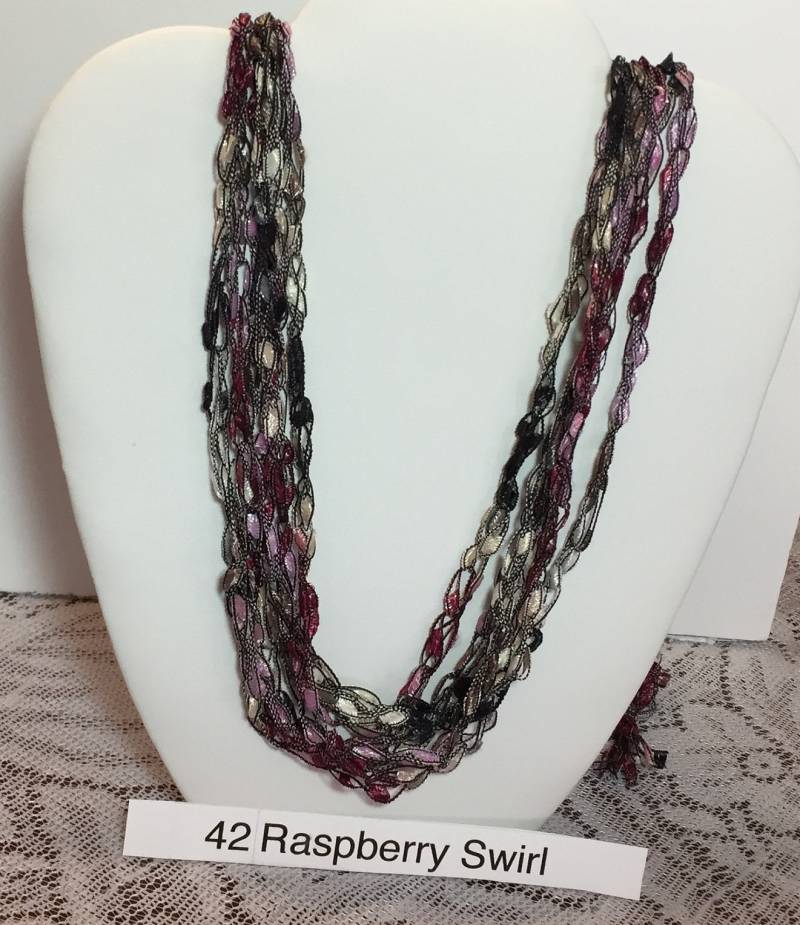 42. Himbeere Wirbel, Verstellbare Häkeln Spalier Oder Leiter Garn Halskette. Geringes Gewicht von FromGrandmaCraftRoom