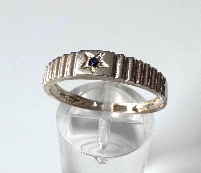 925 Silber Ring Stern Deign Und Blauem Stein - Ringgröße 62 von FromyesterdaySchatze