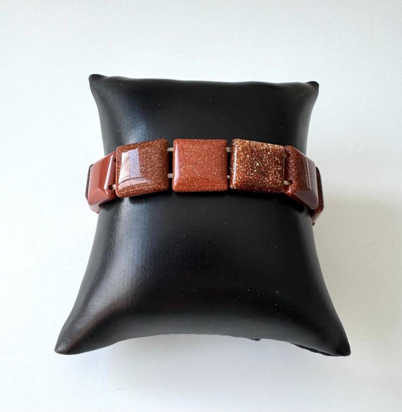 Glänzendes Goldfluss Sandstein Armband Auf Gummizug Unisex Vintage von FromyesterdaySchatze