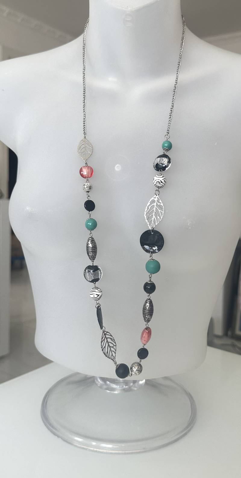 Hübsche Modeschmuck Kette Mit Vielfältigen Anhängern von FromyesterdaySchatze
