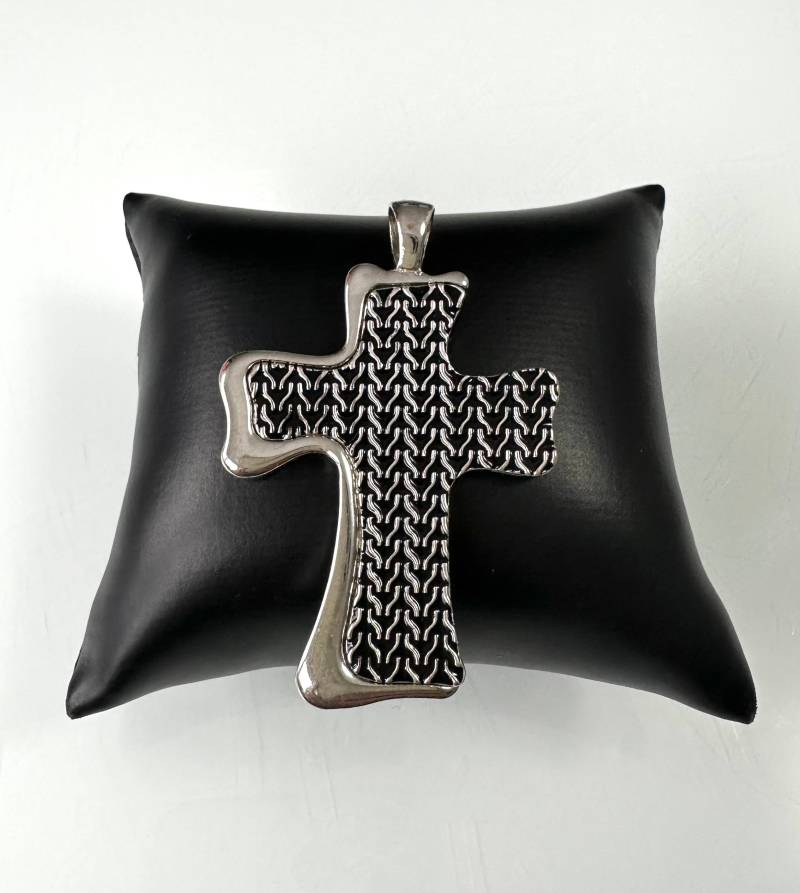 Kreuz Anhänger Groß Massiv Und Hochwertig Kreuz Anhänger Groß Massiv Und Hochwertig von FromyesterdaySchatze
