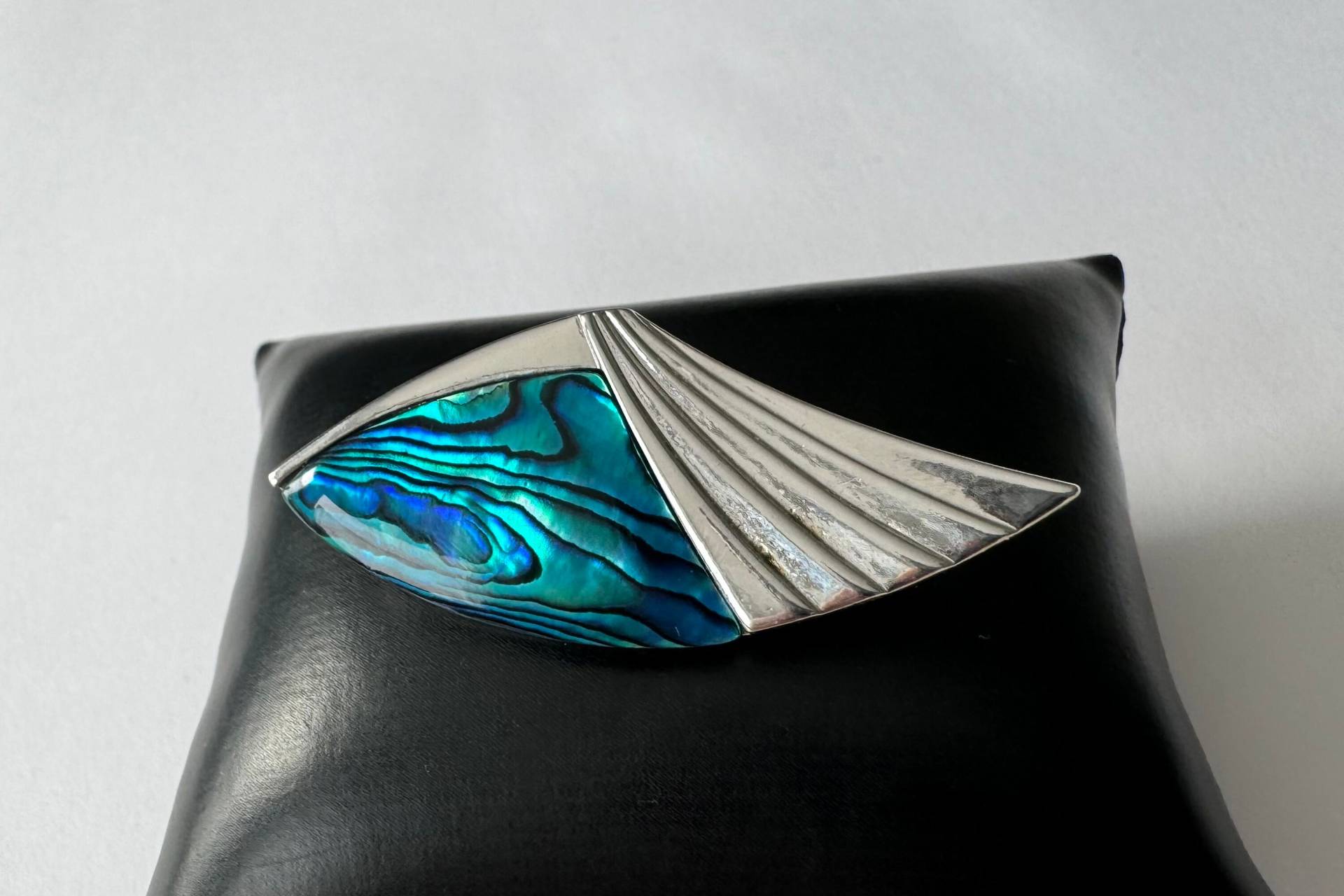 Modeschmuck Brosche Mit Abalone Akzent von FromyesterdaySchatze