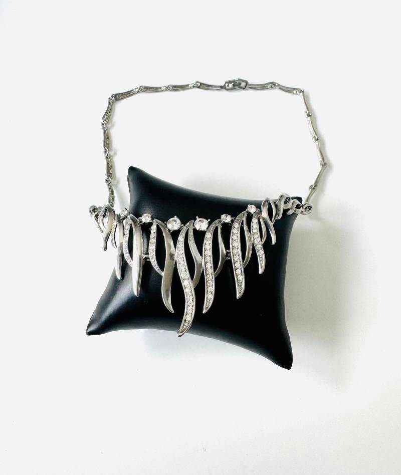 Prächtiges Collier Silber Ton Strass Steine Vintage Modeschmuck von FromyesterdaySchatze