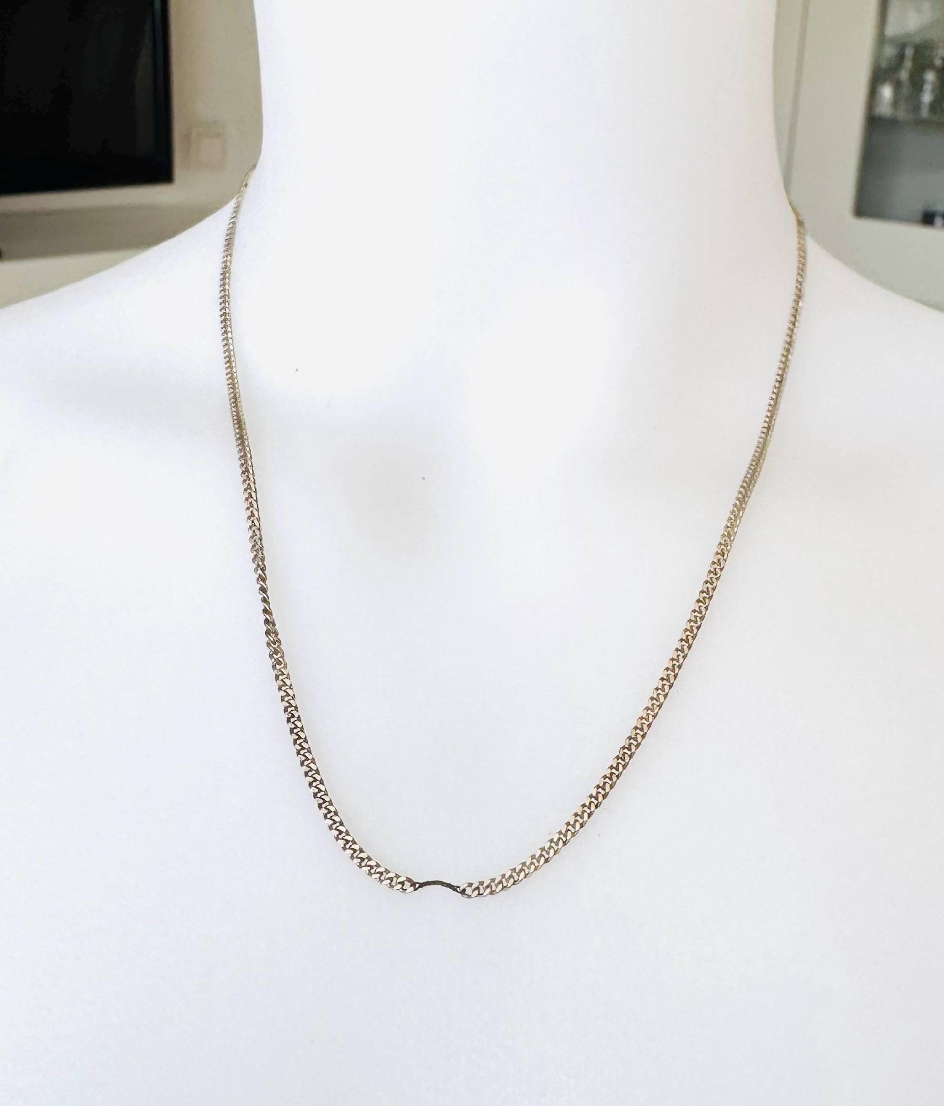 Seltene 925 Silber Halskette Mit Gedrehtem Mittelstück Meistermarke Mz von FromyesterdaySchatze