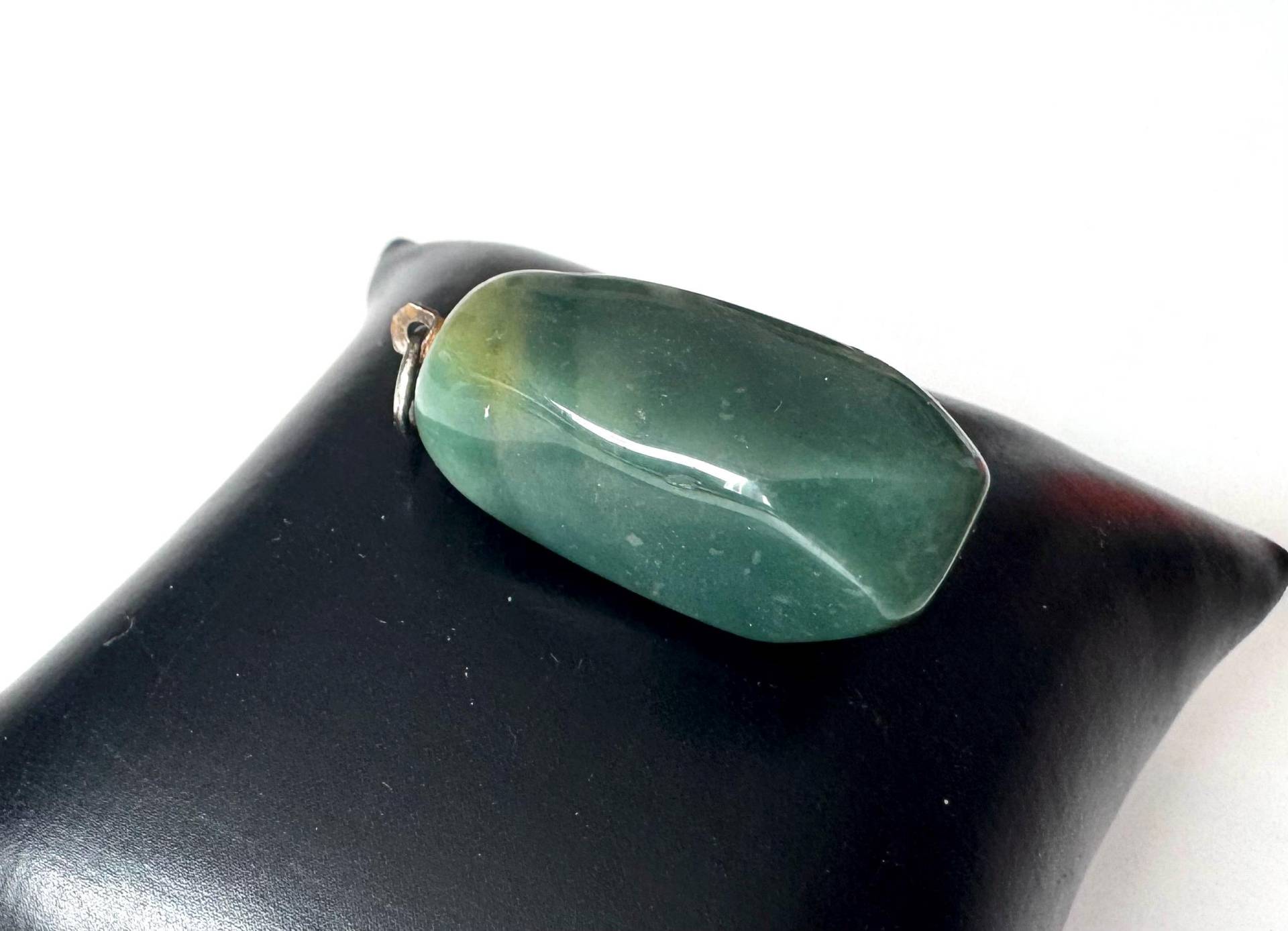 Vintage Anhänger Natürlicher Nephrit Jade Steinschmuck Unisex 10, 91G Vintage Anhänger Natürlicher Nephrit Jade Steinschmuck Unisex 10, 91G von FromyesterdaySchatze