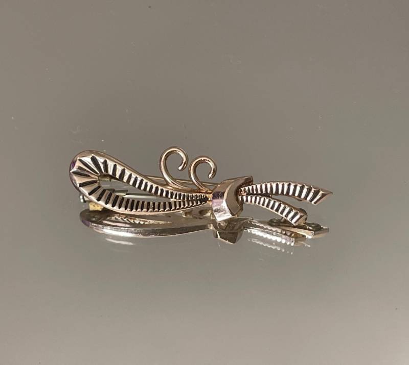 Vintage Modeschmuck Brosche Anstecknadel - Meisterpunze Reh/Hirsch Gold Farben von FromyesterdaySchatze