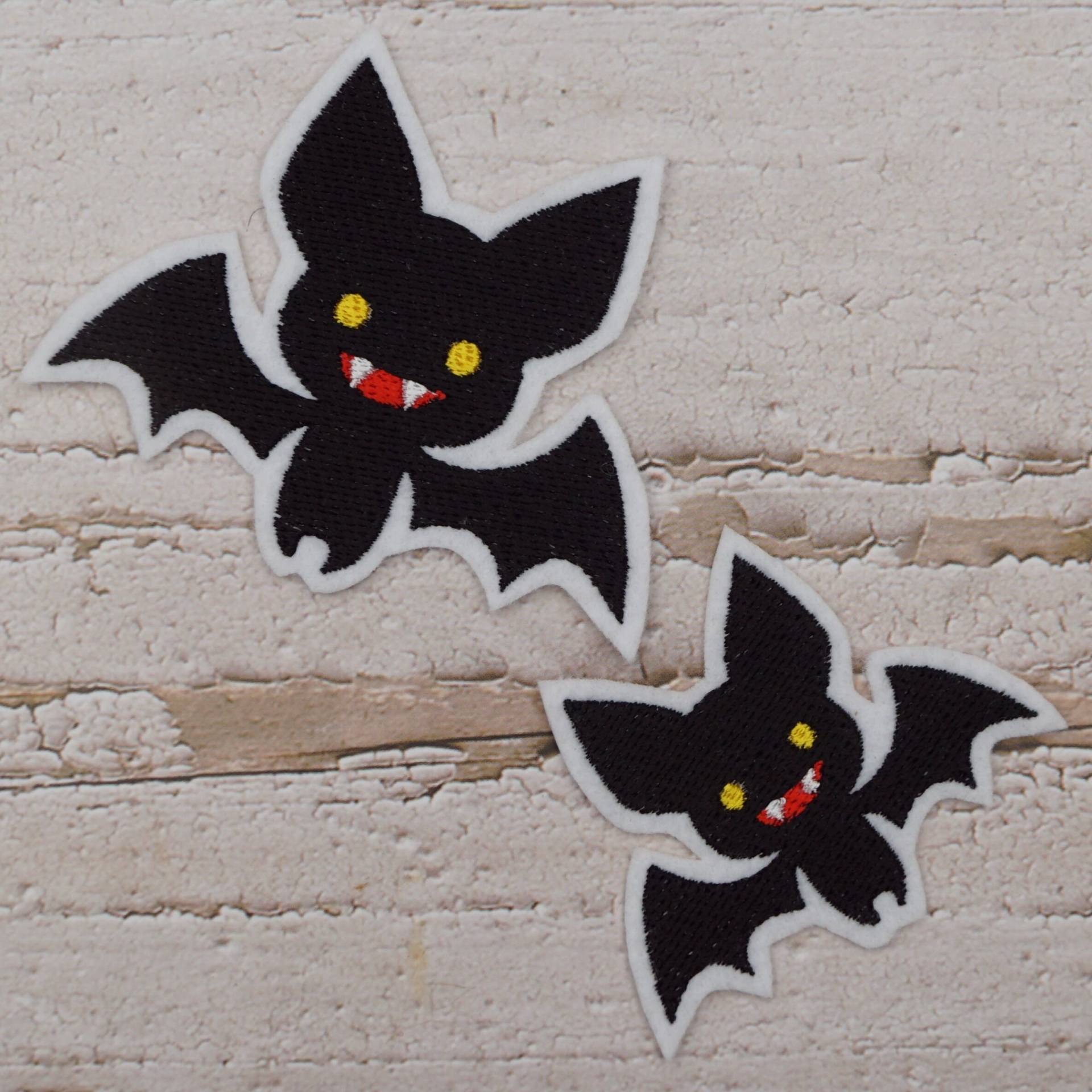 Fledermaus Gestickt - Aufnäher Applikation Zum Aufbügeln Größenwahl von Froschverliebt