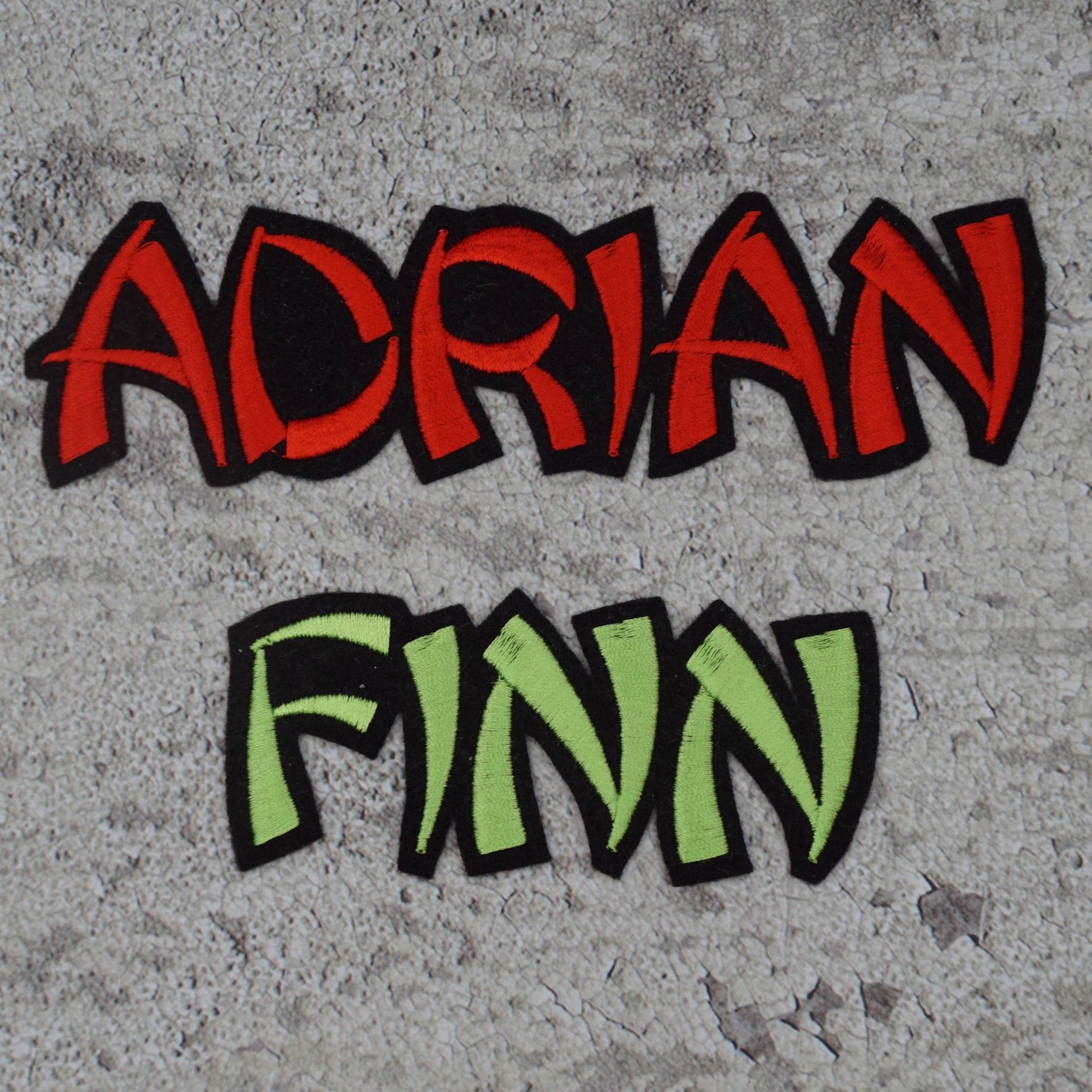 Namen Ninja Gestickt - Schrift Nr. 25 Großbuchstaben Farbwahl Garn + Filz Zum Aufbügeln Aufnäher Applikation Drache von Froschverliebt