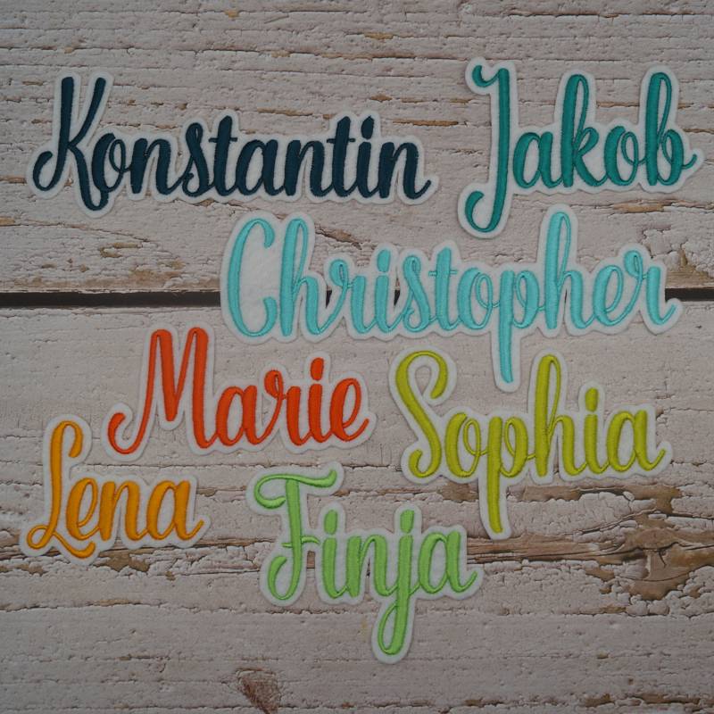 Namenszug Größe L/Schriftart Nr. 14 in Wunschfarbe | 107 Garnfarben Zur Auswahl Filz Weiß Wunschname Aufnäher Applikation Stickaufnäher von Froschverliebt