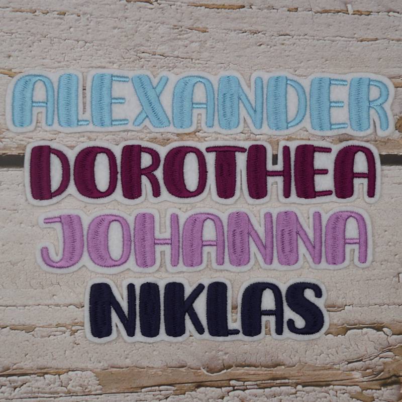 Namenszug Größe S/Schriftart Nr. 20 Schriftzug Name Groß in Wunschfarbe | 57 Farben + Schwarz Aufnäher Stickaufnäher Applikation von Froschverliebt