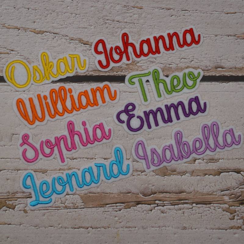 Namenszug Größe S/Schriftart Nr. 3 Name in Wunschfarbe | 107 Garnfarben Filz Weiß Wunschname Aufnäher Applikation Stickaufnäher von Froschverliebt