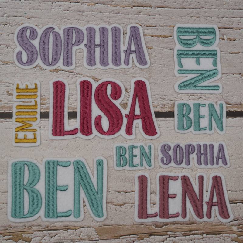Namenszug Größe S/Schriftart Nr. 9 Großbuchstaben | 107 Garnfarben Zur Auswahl Filz Weiß O. Schwarz Wunschname Aufnäher Applikation von Froschverliebt