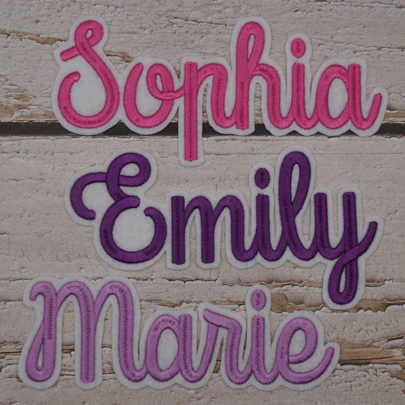 Namenszug Größe Xl/Schriftart Nr. 3 Name in Wunschfarbe | 107 Garnfarben Filz Weiß Wunschname Aufnäher Applikation Stickaufnäher von Froschverliebt