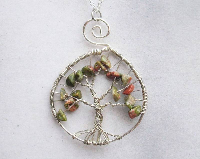 Unaitte Epidot Baum Des Lebens Silber Grün Rot Draht Verpackt Anhänger Halskette Unaitte Epidot Baum Des Lebens Silber Grün Rot Draht Verpackt Anhänger Halskette von FrustratedOwl