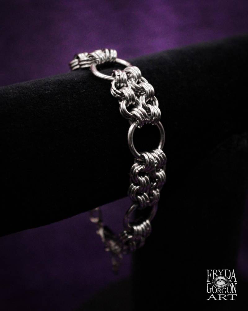 Chainmaille Armband Edelstahl Gothic Mittelalter Schmuck Chainmaille Armband Edelstahl Gothic Mittelalter Schmuck von FrydaGorgonArt
