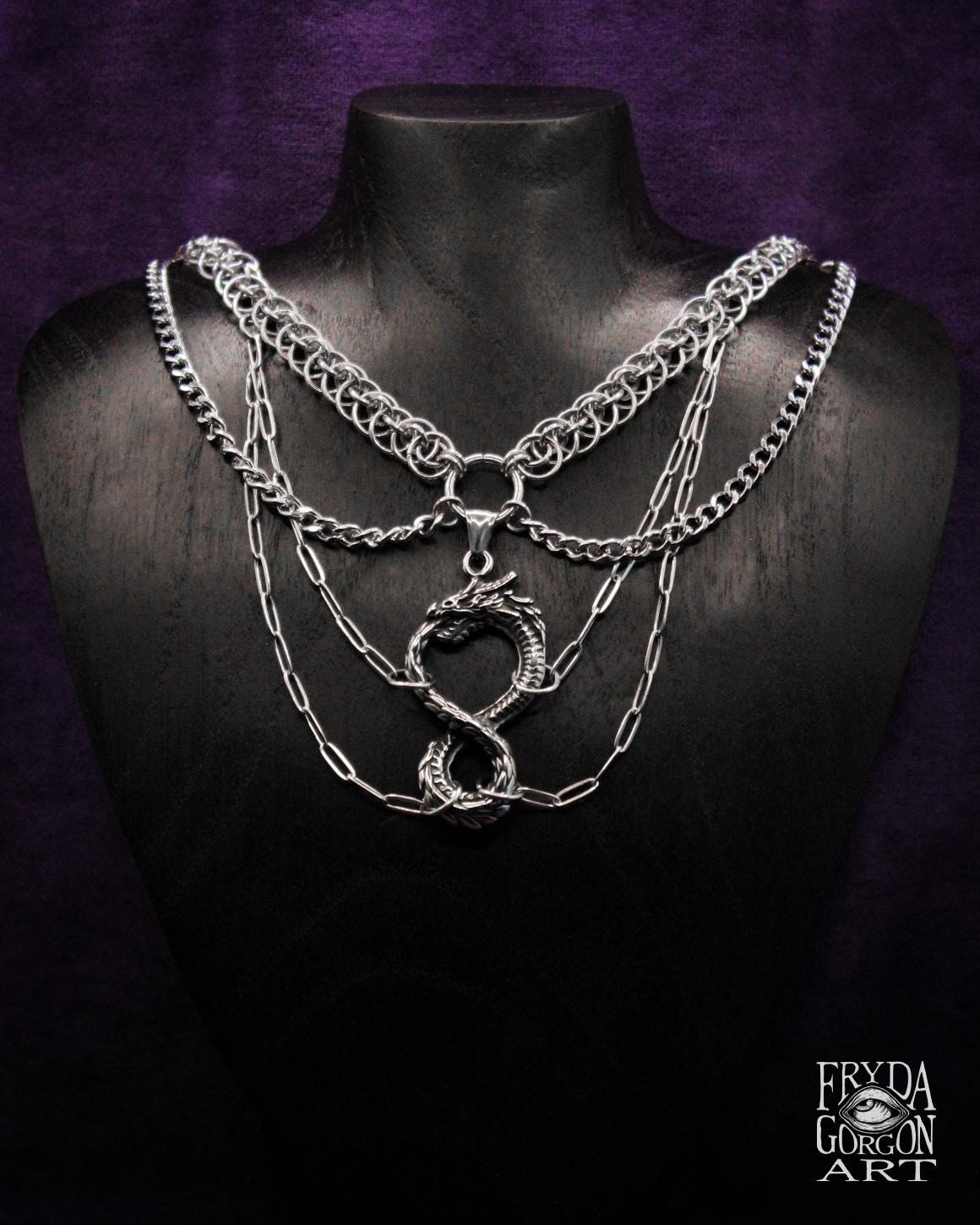 Chainmaille Drachen Kette Edelstahl Gothic Schmuck Chainmaille Drachen Kette Edelstahl Gothic Schmuck von FrydaGorgonArt