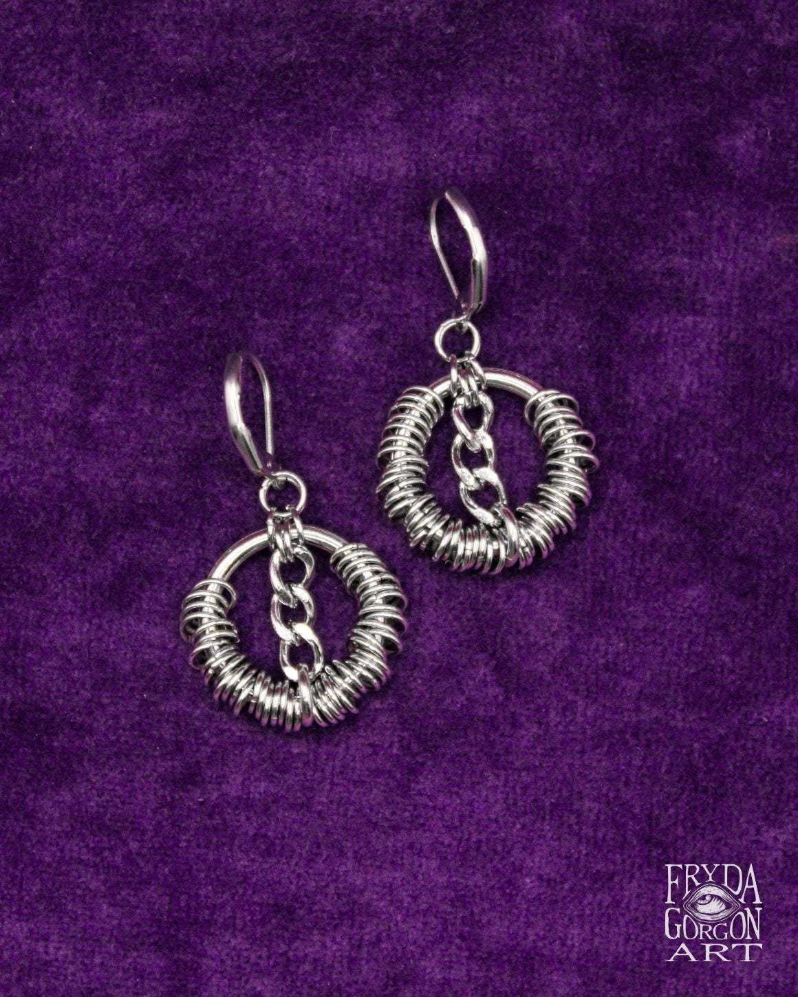 Chainmaille Ohrringe Gothic Edelstahl Schmuck Chainmaille Ohrringe Gothic Edelstahl Schmuck von FrydaGorgonArt