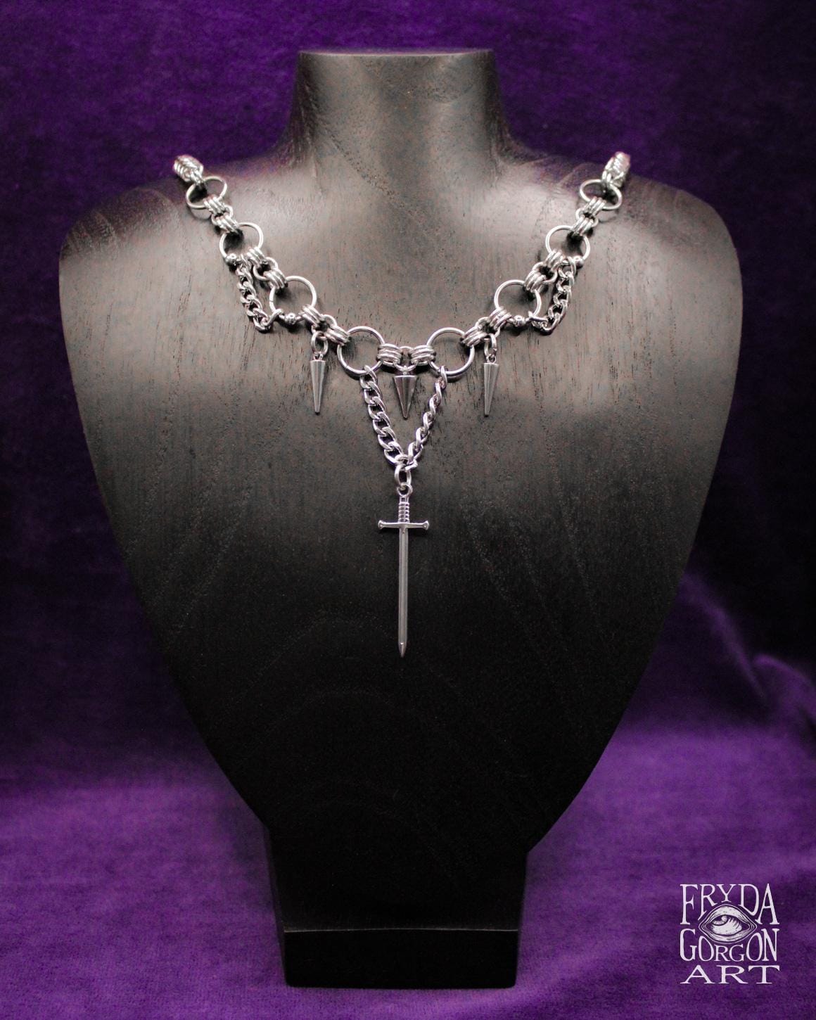 Chainmaille Schwert Kette Gothic Edelstahl Mittelalter Schmuck Chainmaille Schwert Kette Gothic Edelstahl Mittelalter Schmuck von FrydaGorgonArt