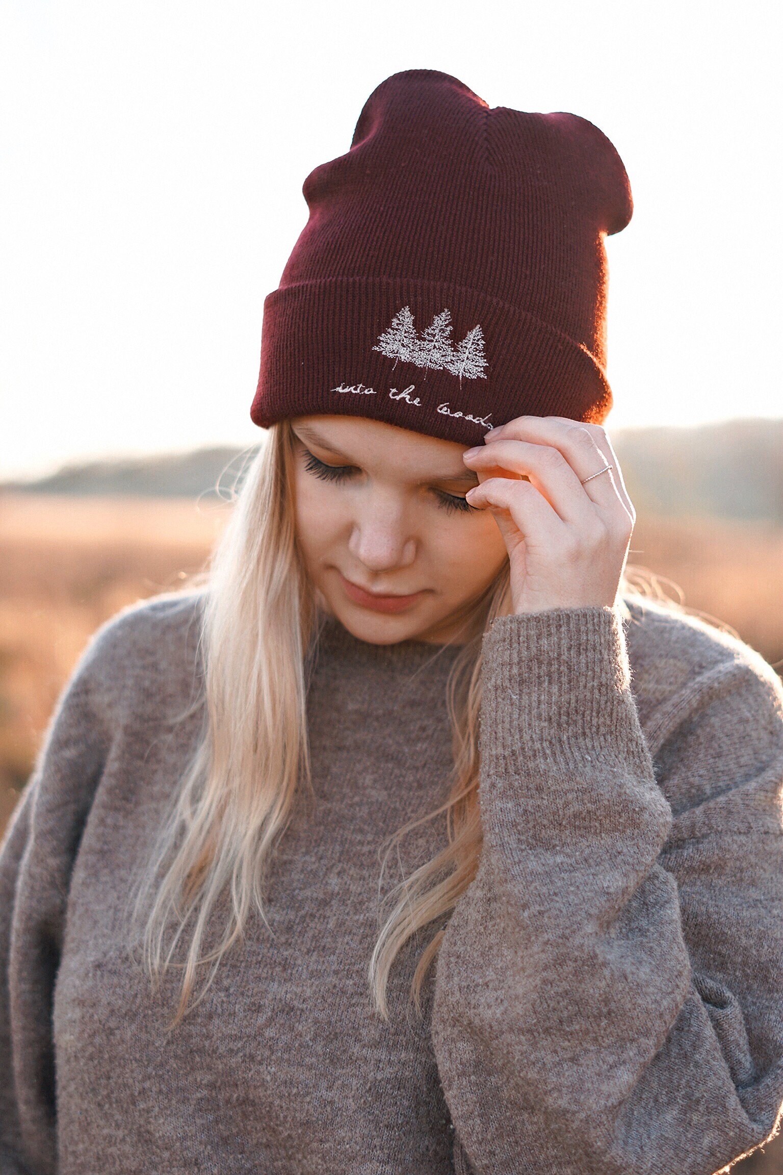 Mütze Bestickt Mit Tannen Motiv Into The Woods Wald Stickerei Onesize von FuchsMaedchenStore