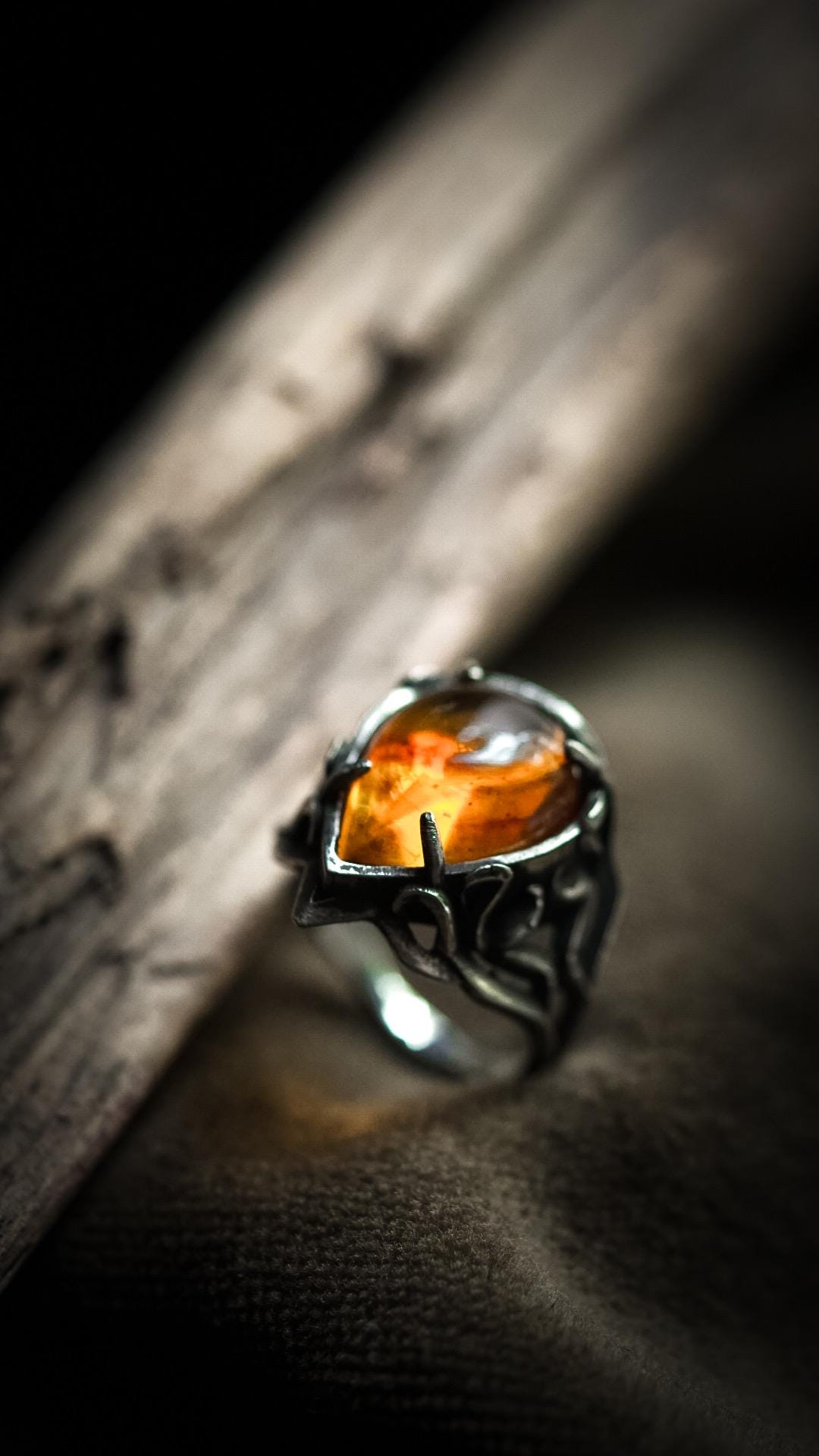 Elfen Ring Mit Feuer Bernstein - Gefertigt Aus 925 Sterling Silber Elfen Ring Mit Feuer Bernstein - Gefertigt Aus 925 Sterling Silber von FuchsfeuerOfficial