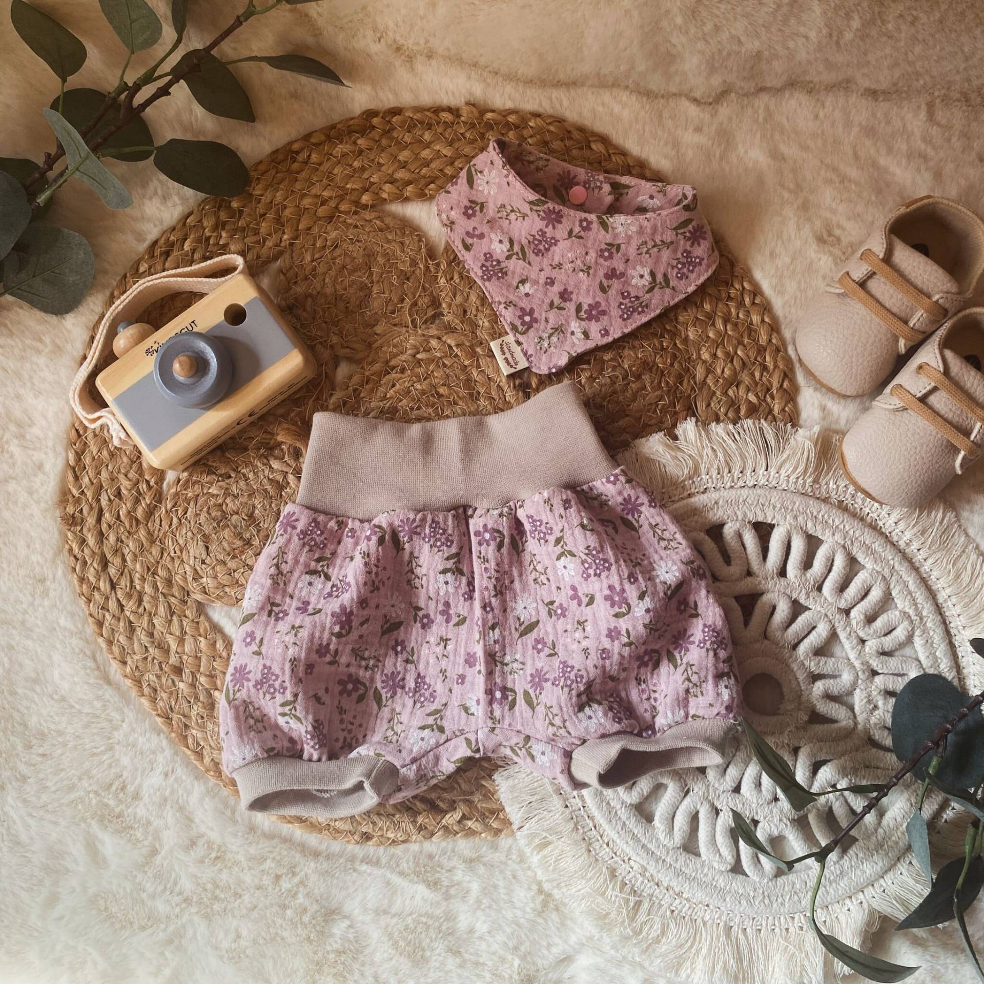 Sommerhose "Luise" | Baby & Kleinkind Handmade Pumphose Kurze Hose Shorts von Fuchsgenaeht