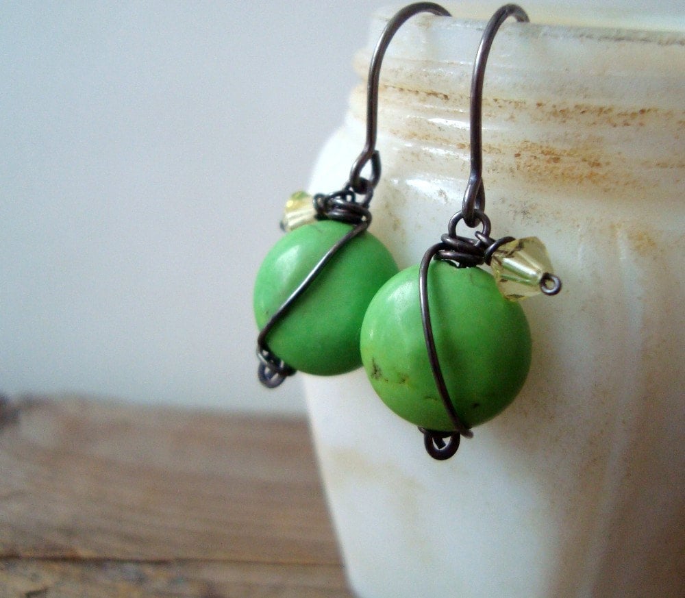 Apfel Türkis Und Gelb Kristall Ohrringe Oxidiert Sterling Silber Draht Gewickelt Frühling Mode Moderne Edelstein Schmuck Geschenke Unter 40 von FuchsiaBloomStudio