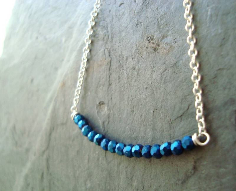 Schillernde Blaue Kristall Halskette Silber Kette Urlaub Schmuck Schillernde Blaue Kristall Halskette Silber Kette Urlaub Schmuck von FuchsiaBloomStudio