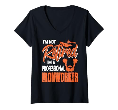 Damen Nicht Im Ruhestand Stolzer Eisenprofi Spruch T-Shirt mit V-Ausschnitt Damen Nicht Im Ruhestand Stolzer Eisenprofi Spruch T-Shirt mit V-Ausschnitt von Für Echte Handwerker Mit Humor