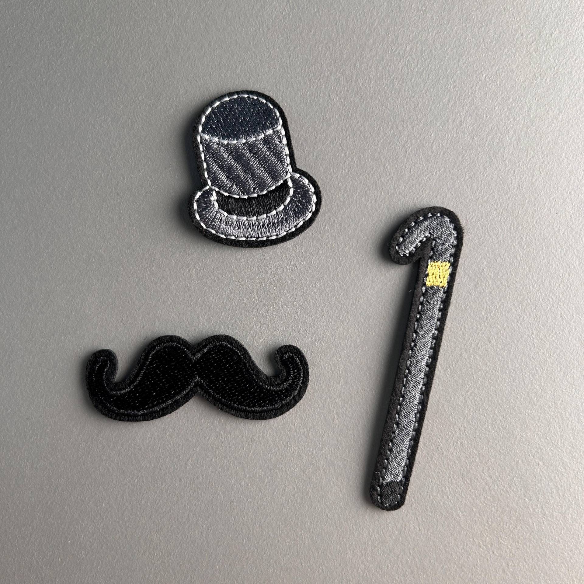 3 Stück Eleganter Gentleman Aufnäher - Hut, Schnurrbart, Spazierstock Patches Zum Aufbügeln Oder Nähen Diy Geschenk Textilien von FuguSocken