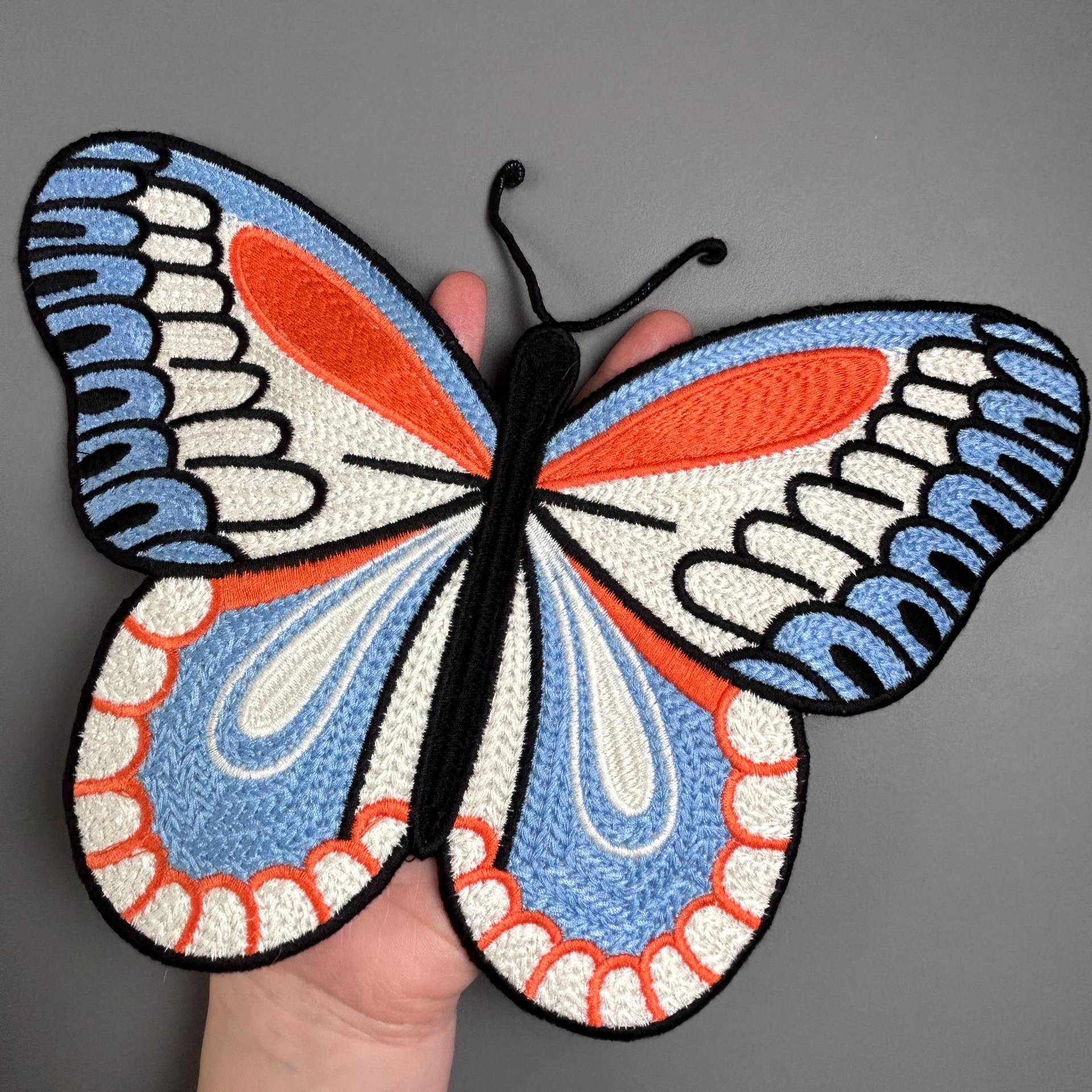 Großer Aufnäher Schmetterling - Stickerei Applikation Zum Nähen Flicken Für Tasche, Pullover, Rucksack, Ostern Diy Projekte, Kurzwaren von FuguSocken