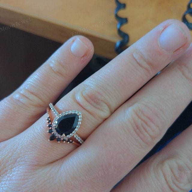 Schwarzer Stein Verlobungsring, Schwarzer Onyx Einzigartiger Ring, Ring Vorschlagen, Ehering Set, Schmuck Für Party, Frauen Schmuck, Einfache Ringe von FullMoonJewel